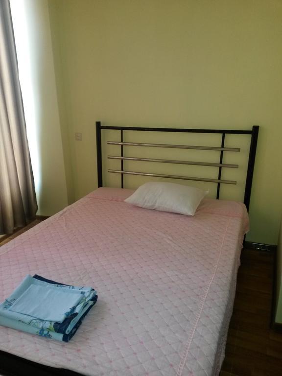 George Dom Hotell Batumi Eksteriør bilde